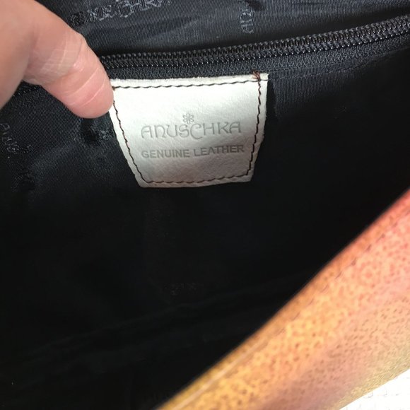 Anuschka NEVER USED Handpainted Leather Shoulder Bag Southwest Tribal - Picture 7 of 12